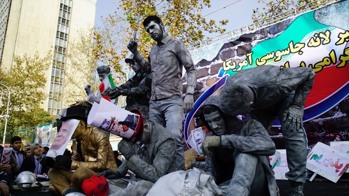 US-Iran Hostilities Escalate Amid Tanker Strike in Hormuz, Oil Prices Soar